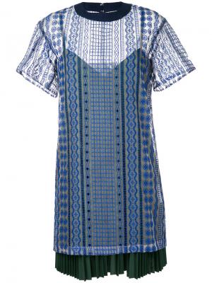 Многослойное платье-футболка с вышивкой Sacai. Цвет: телесный