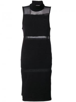 Махровое платье Adidas. Цвет: чёрный