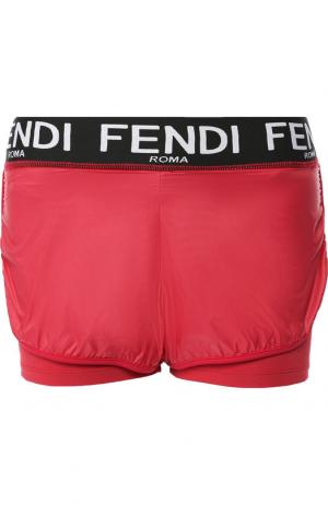 Мини-шорты с логотипом бренда Fendi. Цвет: красный