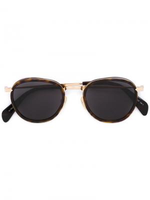 Солнцезащитные очки в круглой черепаховой оправе Céline Eyewear. Цвет: коричневый