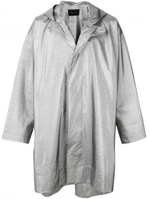 Блестящее пальто свободного кроя с капюшоном Christopher Kane. Цвет: металлический