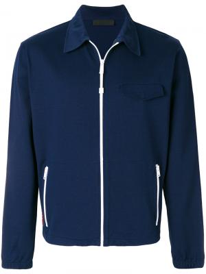 Легкая куртка Prada. Цвет: синий