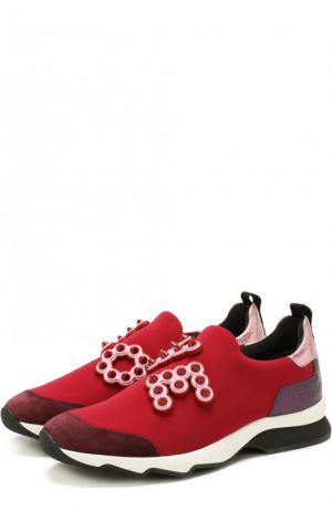 Комбинированные кроссовки с аппликациями Fendi. Цвет: красный