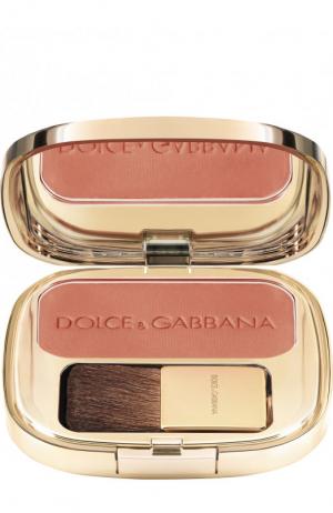 Румяна, оттенок 27 Apricot Dolce & Gabbana. Цвет: бесцветный