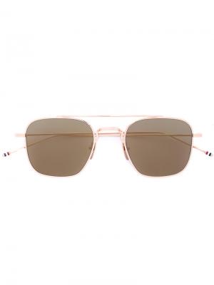 Солнцезащитные очки в квадратной оправе Thom Browne Eyewear. Цвет: металлический