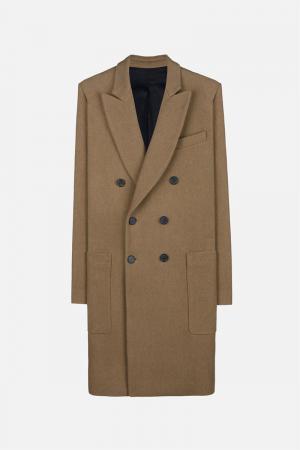 Объемное двубортное пальто Ami Alexandre Mattiussi. Цвет: телесный