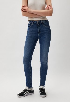 Джинсы Calvin Klein Jeans. Цвет: голубой