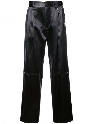Плиссированные классические брюки Icosae. Цвет: чёрный