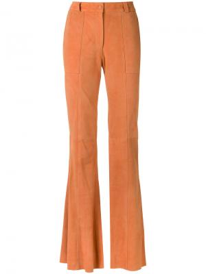 Расклешенные замшевые брюки Tufi Duek. Цвет: коричневый