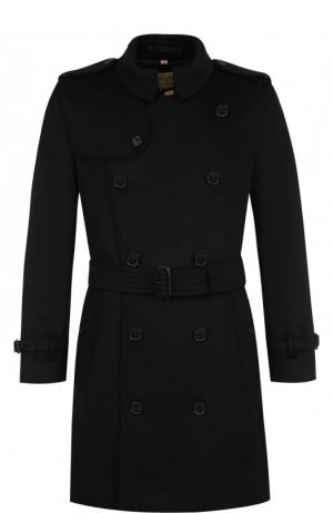 Двубортное пальто из смеси шерсти и кашемира с поясом Burberry. Цвет: черный