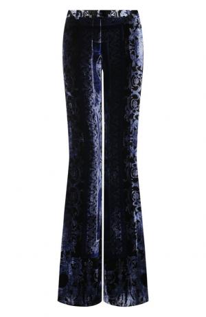 Бархатные расклешенные брюки с принтом Versace. Цвет: темно-синий