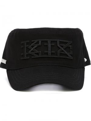 Кепка с вышивкой логотипа  x New Era KTZ. Цвет: чёрный