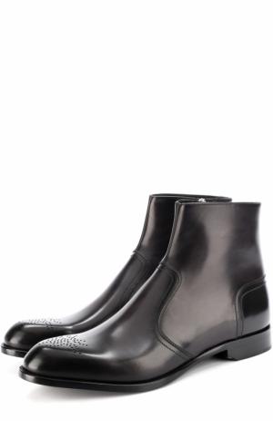 Кожаные ботинки на молнии с перфорацией Dior. Цвет: черный