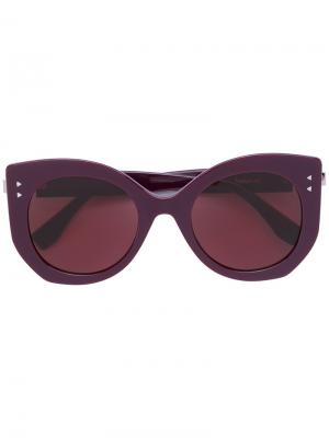 Солнцезащитные очки Peekaboo Fendi Eyewear. Цвет: розовый и фиолетовый