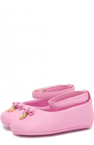 Кожаные пинетки с ремешком и декором Dolce & Gabbana. Цвет: розовый