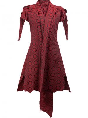 Пиджак с лацканами-шалькой и короткими рукавами Aganovich. Цвет: красный