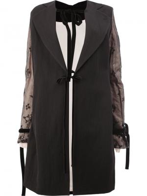 Пальто с кружевной отделкой рукавов Ann Demeulemeester. Цвет: чёрный