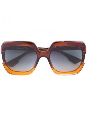 Солнцезащитные очки Gaia Dior Eyewear. Цвет: коричневый