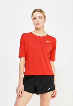 Футболка спортивная Nike. Цвет: красный