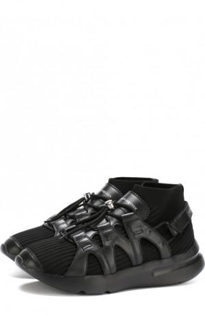 Текстильные кроссовки с кожаной отделкой Alexander McQueen. Цвет: черный