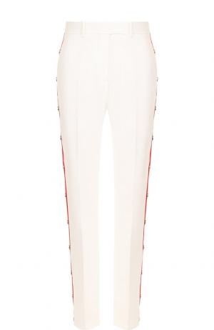 Хлопковые брюки прямого кроя с контрастными лампасами CALVIN KLEIN 205W39NYC. Цвет: белый