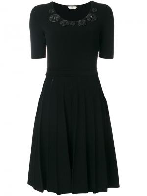 Плиссированное платье с аппликацией Fendi. Цвет: чёрный