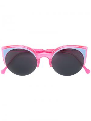 Солнцезащитные очки в оправе кошачий глаз Retrosuperfuture. Цвет: розовый и фиолетовый