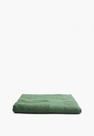 Полотенце Lacoste. Цвет: зеленый