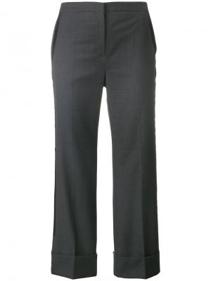 Укороченные строгие брюки клеш Nº21. Цвет: серый