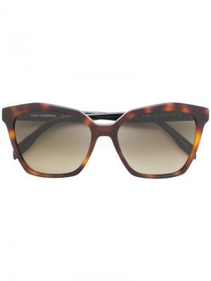 Солнцезащитные очки Cameo KI957S Karl Lagerfeld. Цвет: коричневый