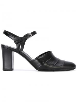 Туфли-лодочки с овальным носком Jil Sander. Цвет: чёрный