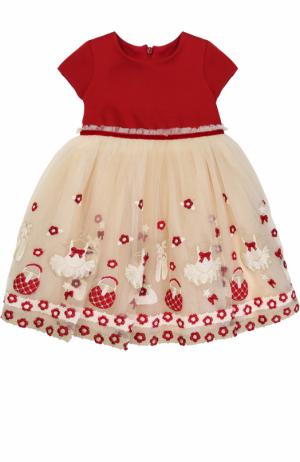 Многослойное платье с завышенной талией и вышивкой Monnalisa. Цвет: красный